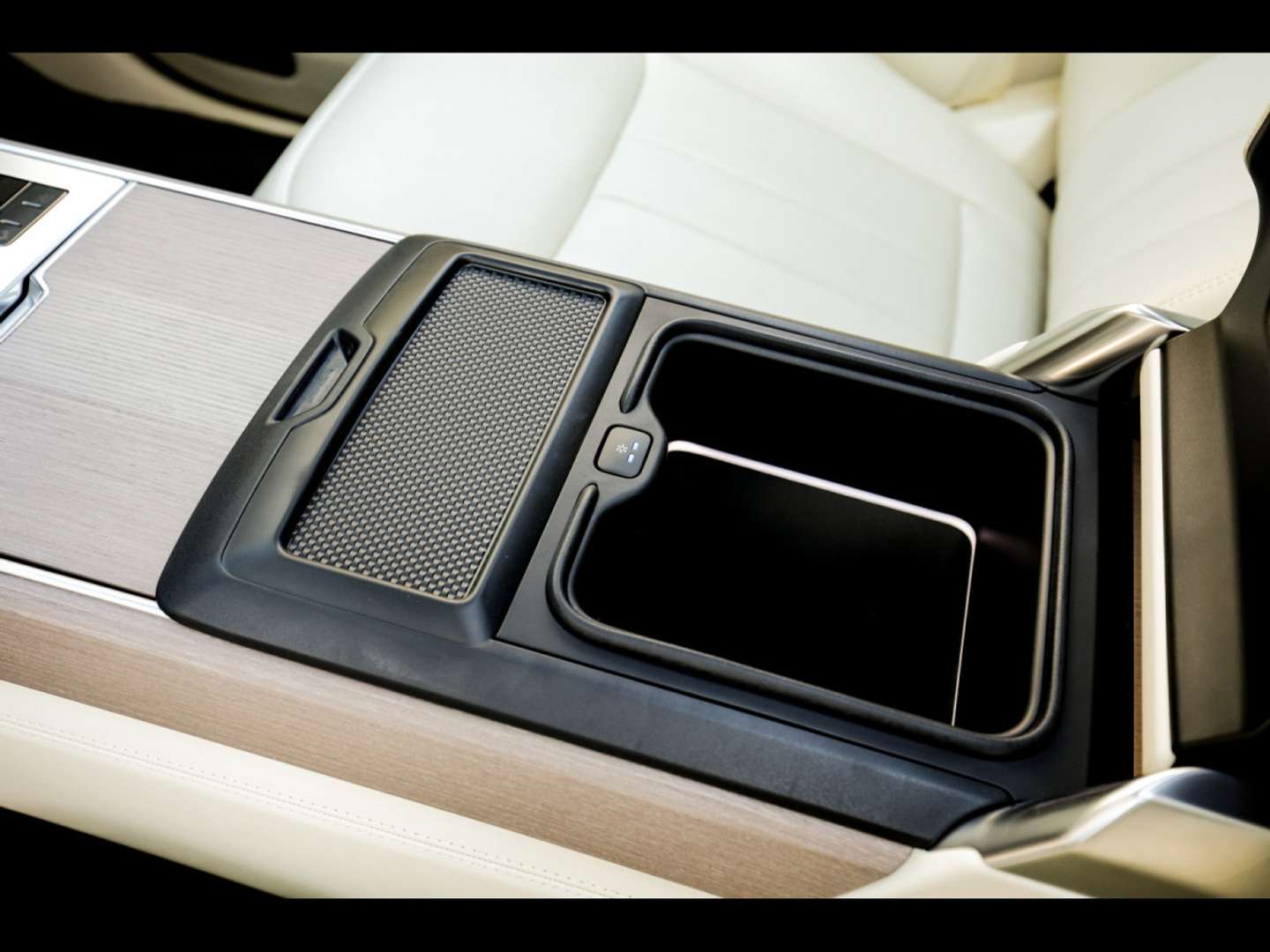 Land Rover Range Rover 4.4 P530 FIRST EDITION SWB AWDSHADOWEXECUTIVETV - 2022 - Joinsteer - #26