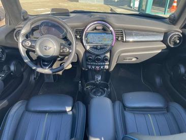 Mini Cabrio Sidewalk Cooper — photo 5