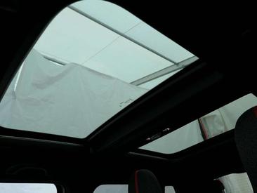 Mini Cooper JCW Cooper — photo 9