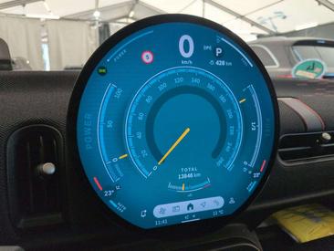Mini Cooper JCW Cooper — photo 11