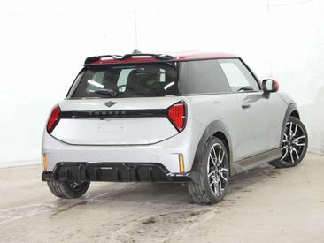 Mini Cooper JCW Cooper — photo 4