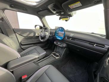 Mini Cooper Classic Cooper — photo 5