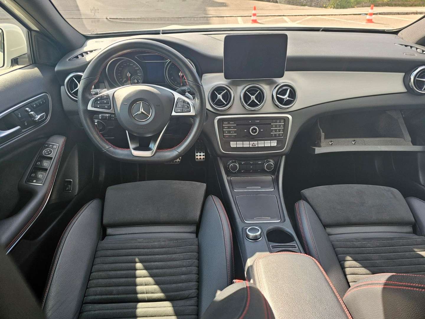 Mercedes GLA 200 AMG Line - 2019 - Joinsteer - #12