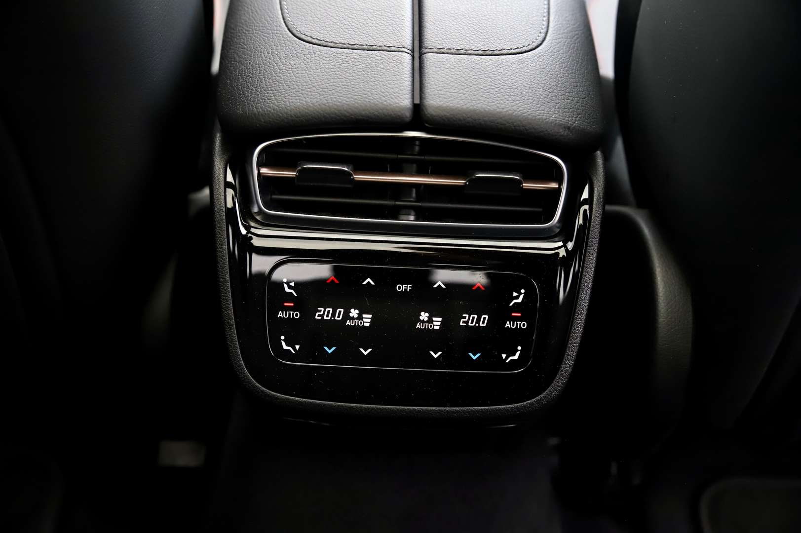 Mercedes EQE 43 - 2022 - Joinsteer - #37