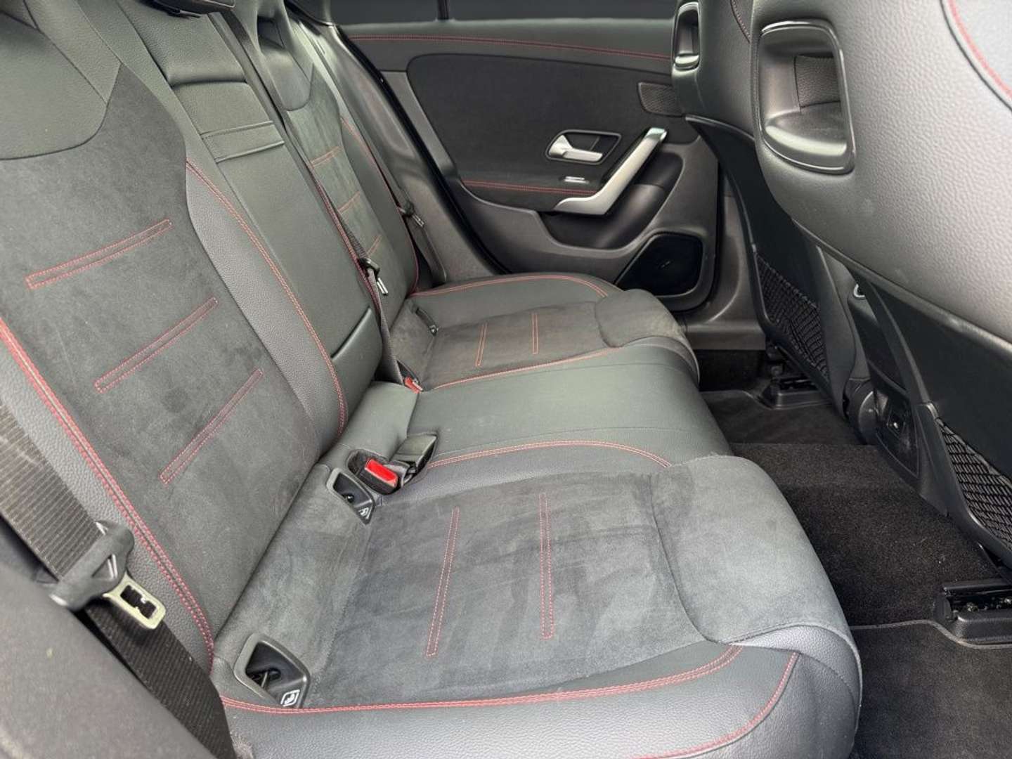 Mercedes CLA 200 Coupé 200 AMG Line - 2025 - Joinsteer - #4