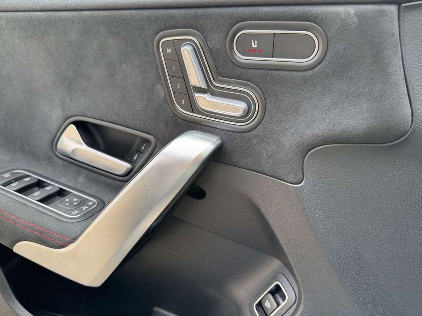 Mercedes CLA 200 Coupé 200 AMG Line - 2025 - Joinsteer - #7
