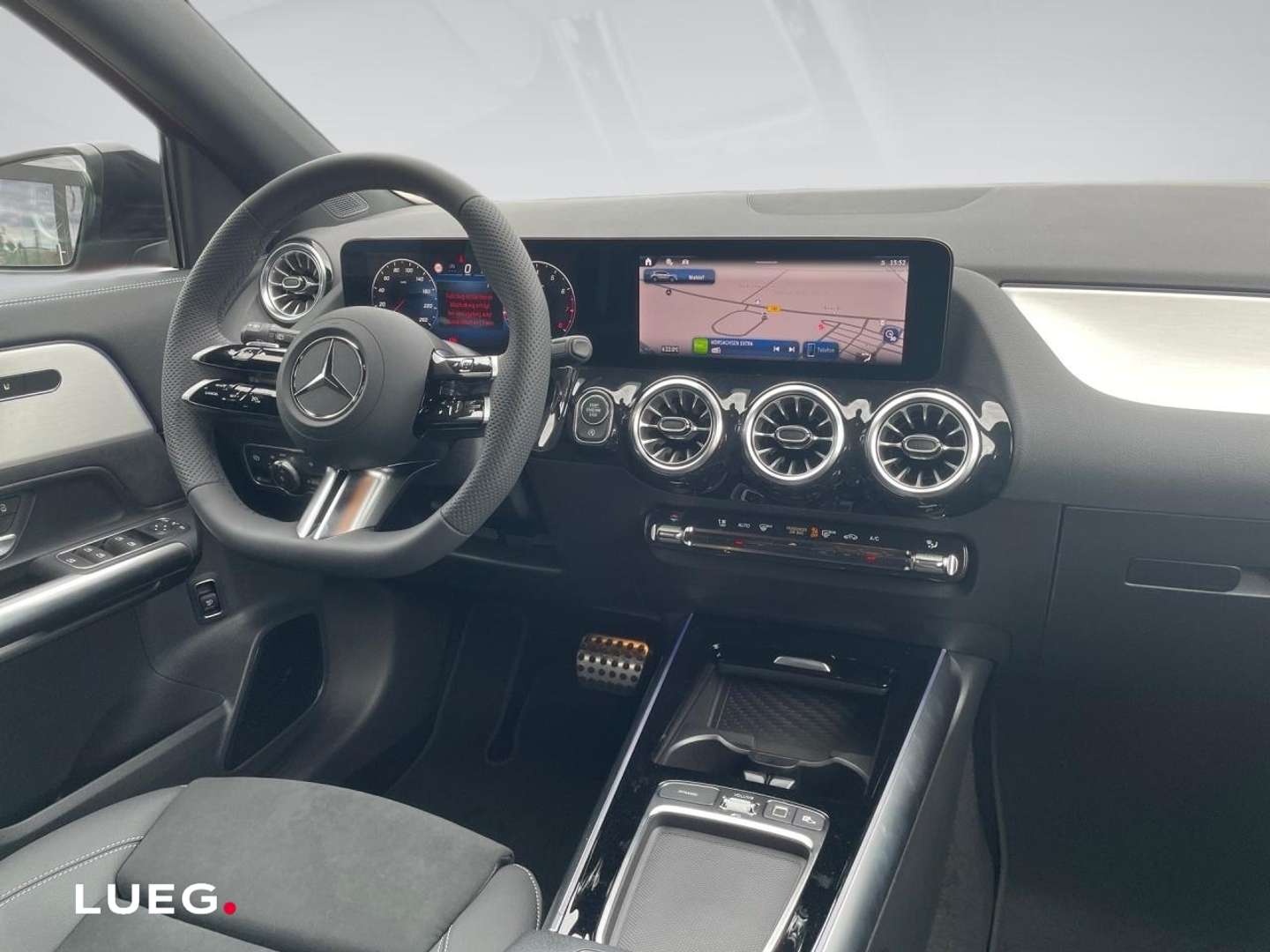 Mercedes GLA 180 AMG Line - 2025 - Joinsteer - #9