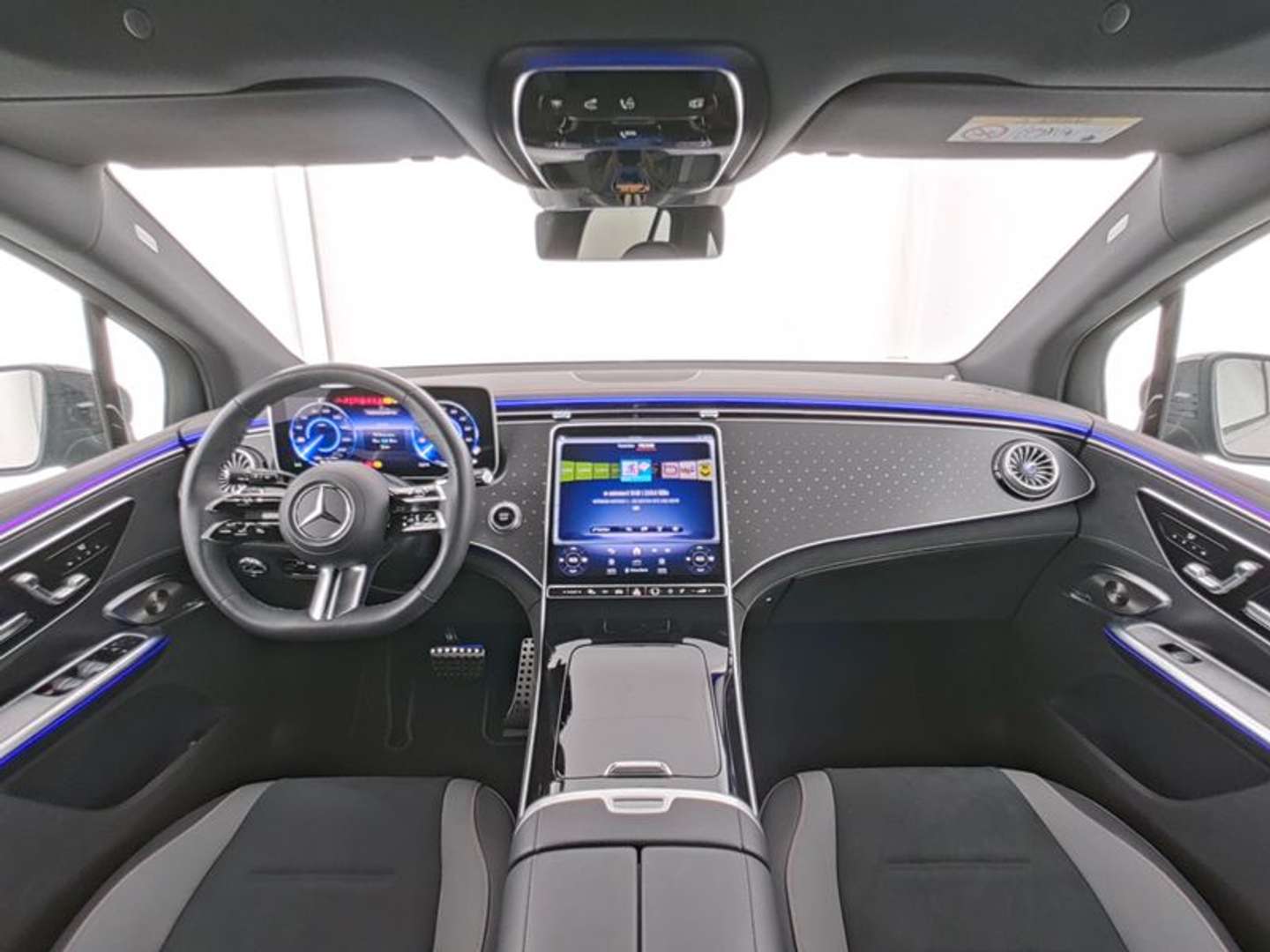 Mercedes EQE 350 Night Edition - 2025 - Joinsteer - #5