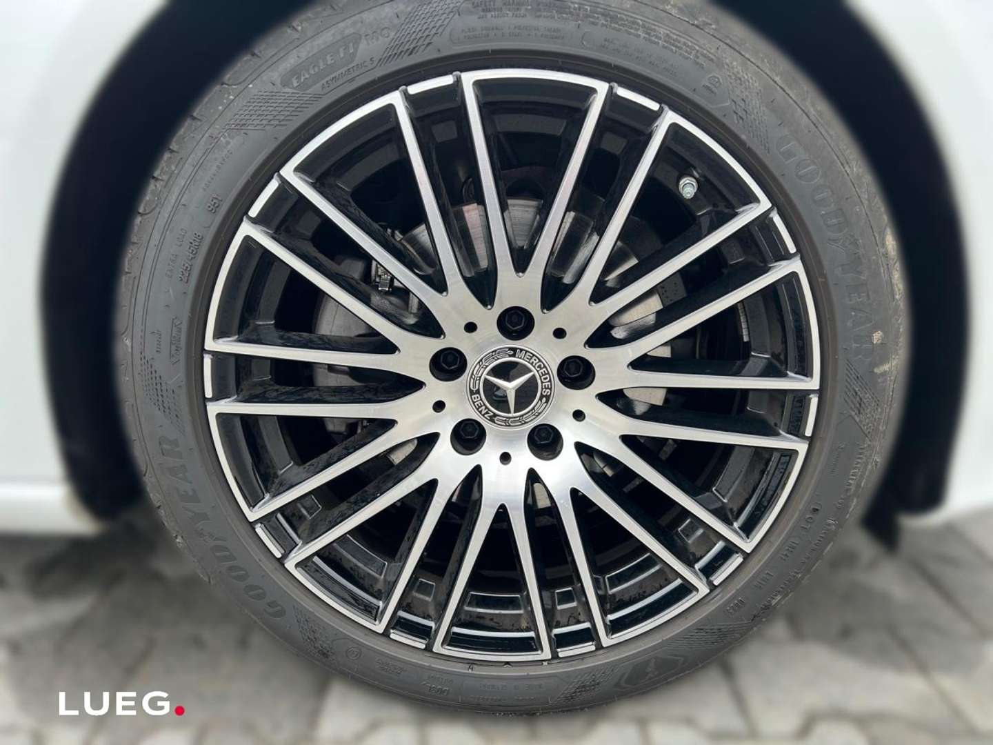 Mercedes Classe C 180 AVANTGARDE - 2025 - Joinsteer - #8