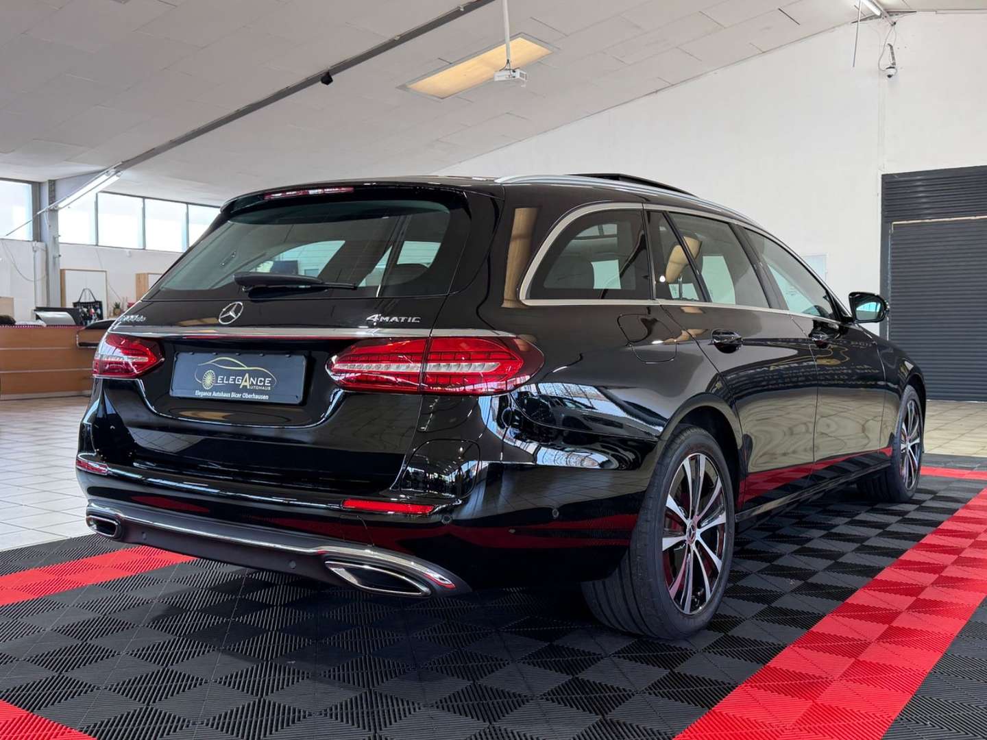 Mercedes Classe E 300 - 2022 - Joinsteer - #3