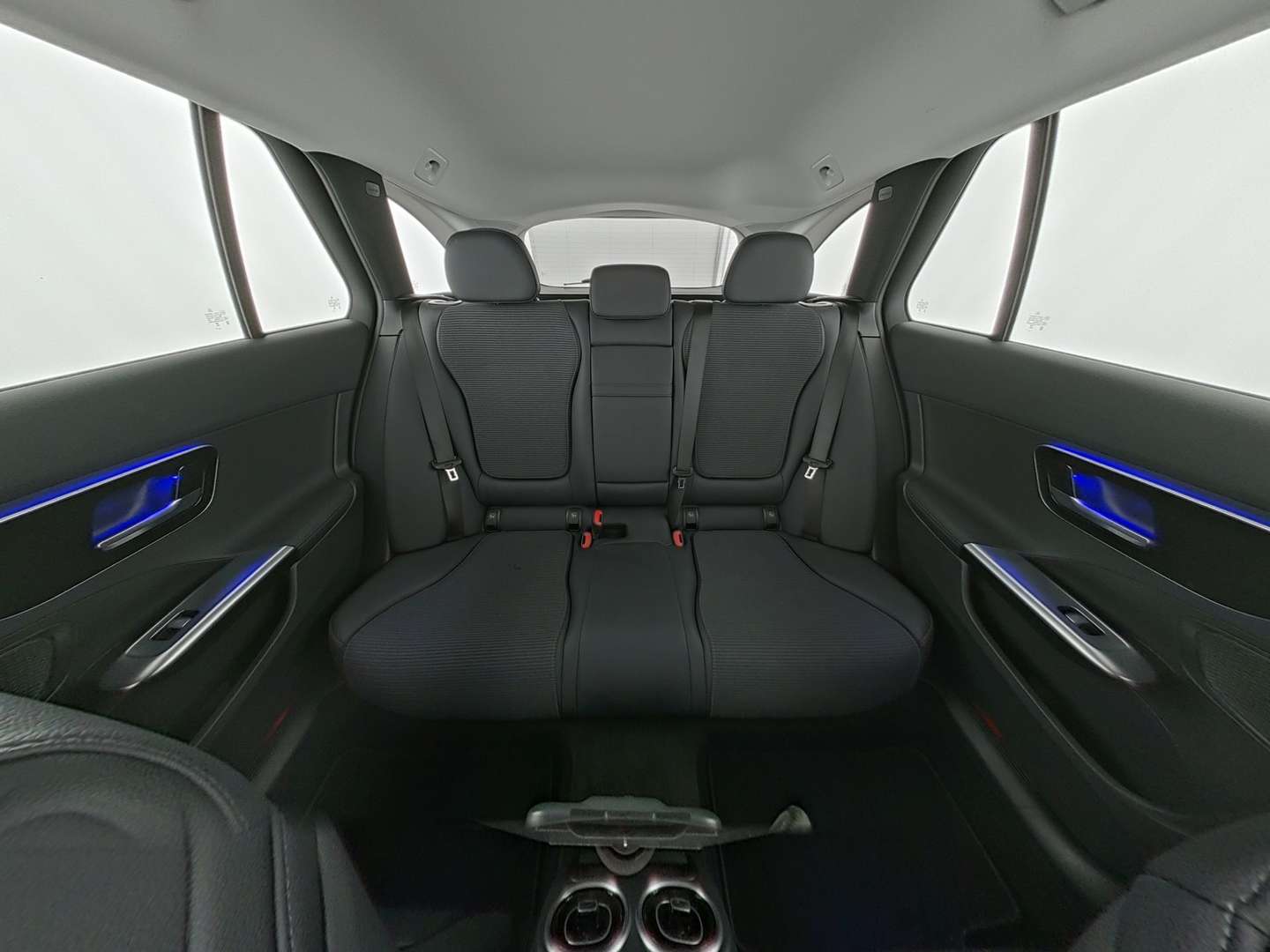 Mercedes Classe C 200 Avantgarde - 2025 - Joinsteer - #16