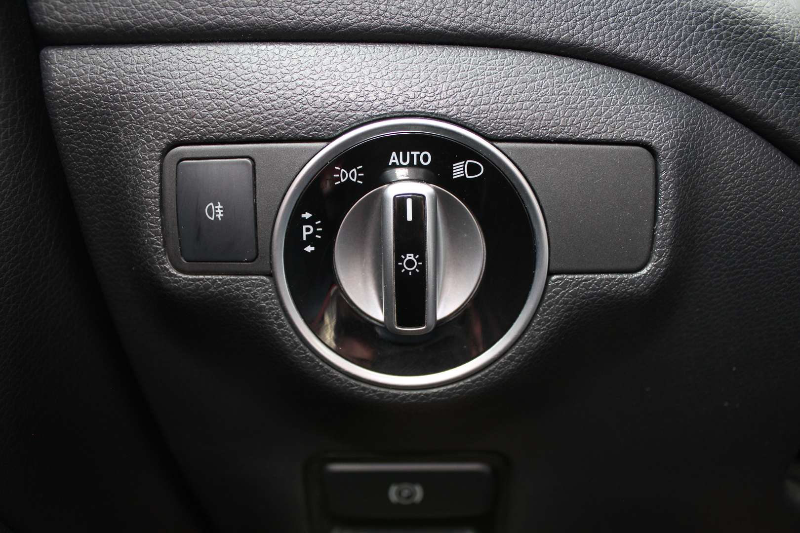 Mercedes CLA 180 Business - 2019 - Joinsteer - #32