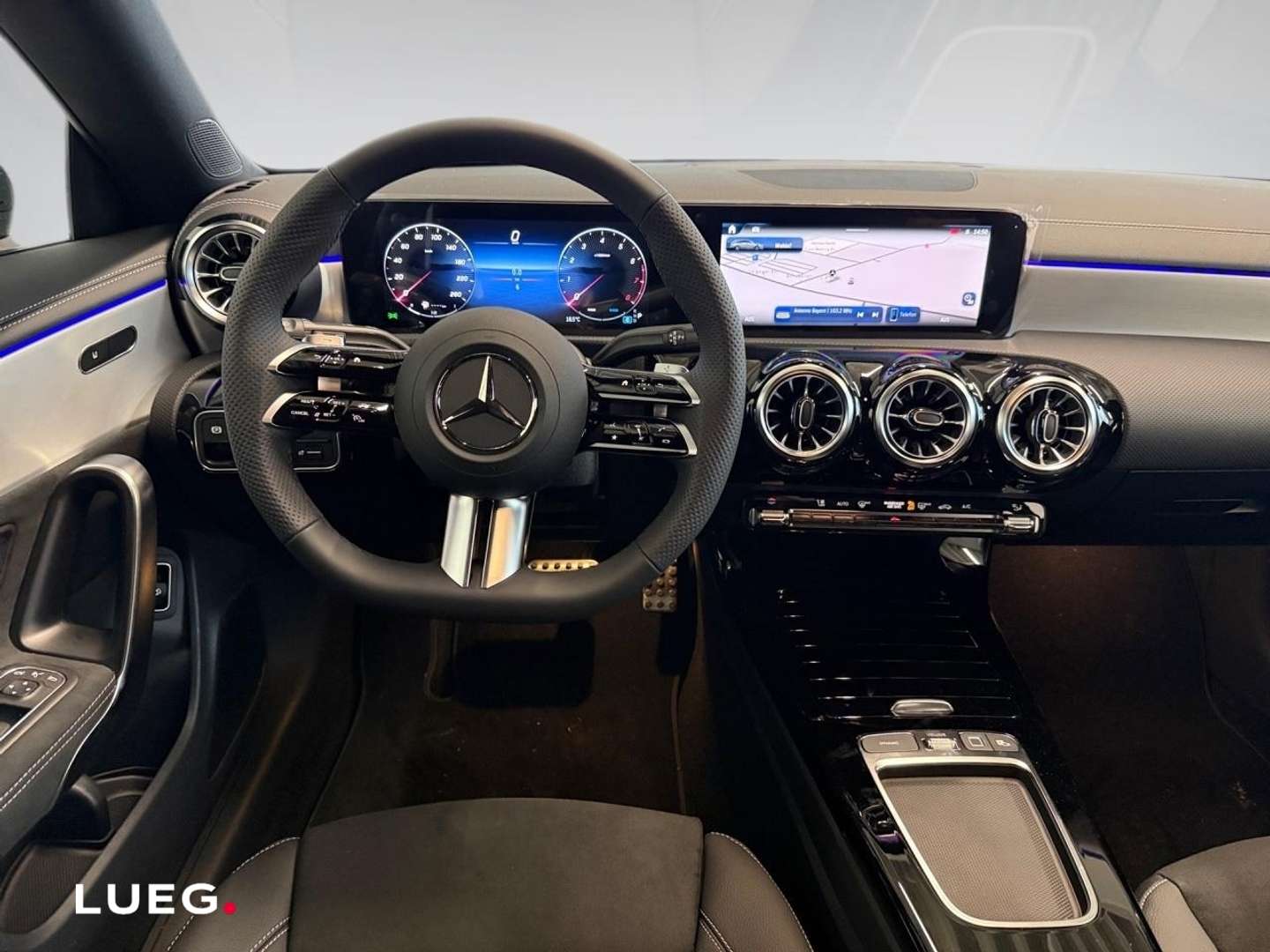 Mercedes CLA Shooting Break 200 AMG-LINE - 2025 - Joinsteer - #8