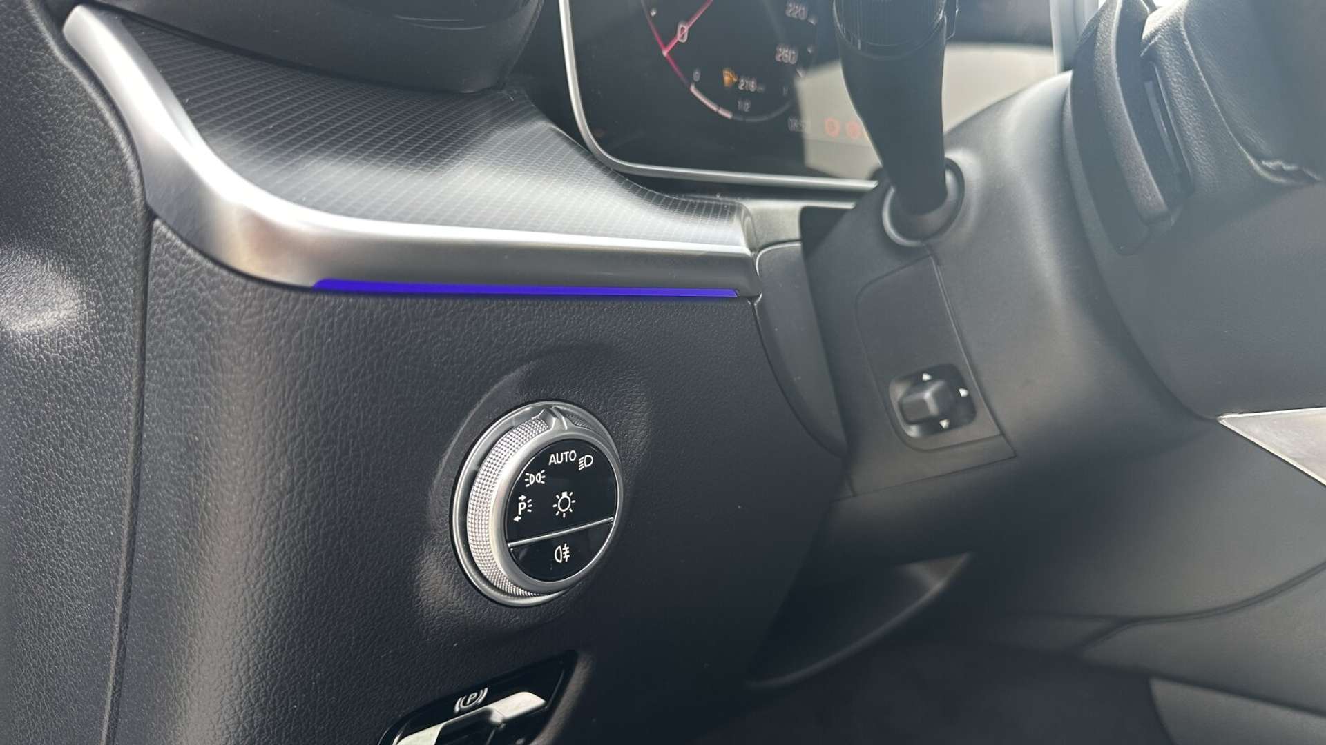 Mercedes Classe C 300 Avantgarde - 2024 - Joinsteer - #13