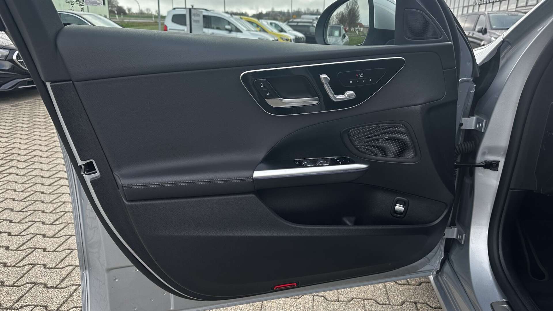 Mercedes Classe C 300 Avantgarde - 2024 - Joinsteer - #14