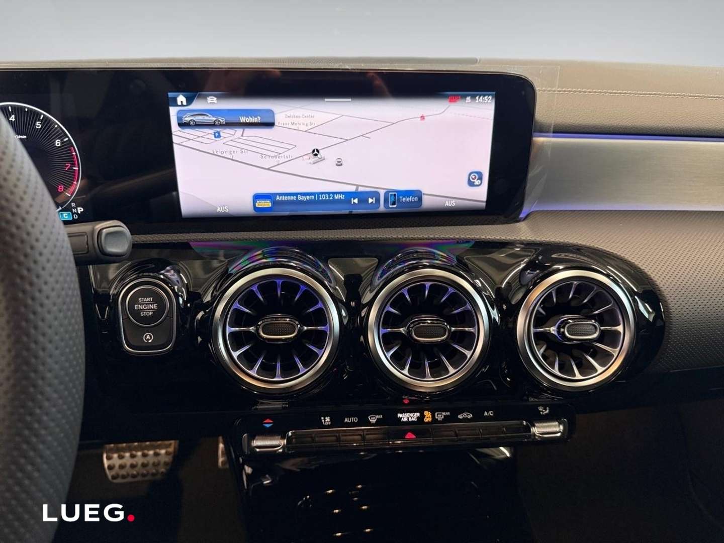 Mercedes CLA Shooting Break 200 AMG-LINE - 2025 - Joinsteer - #11