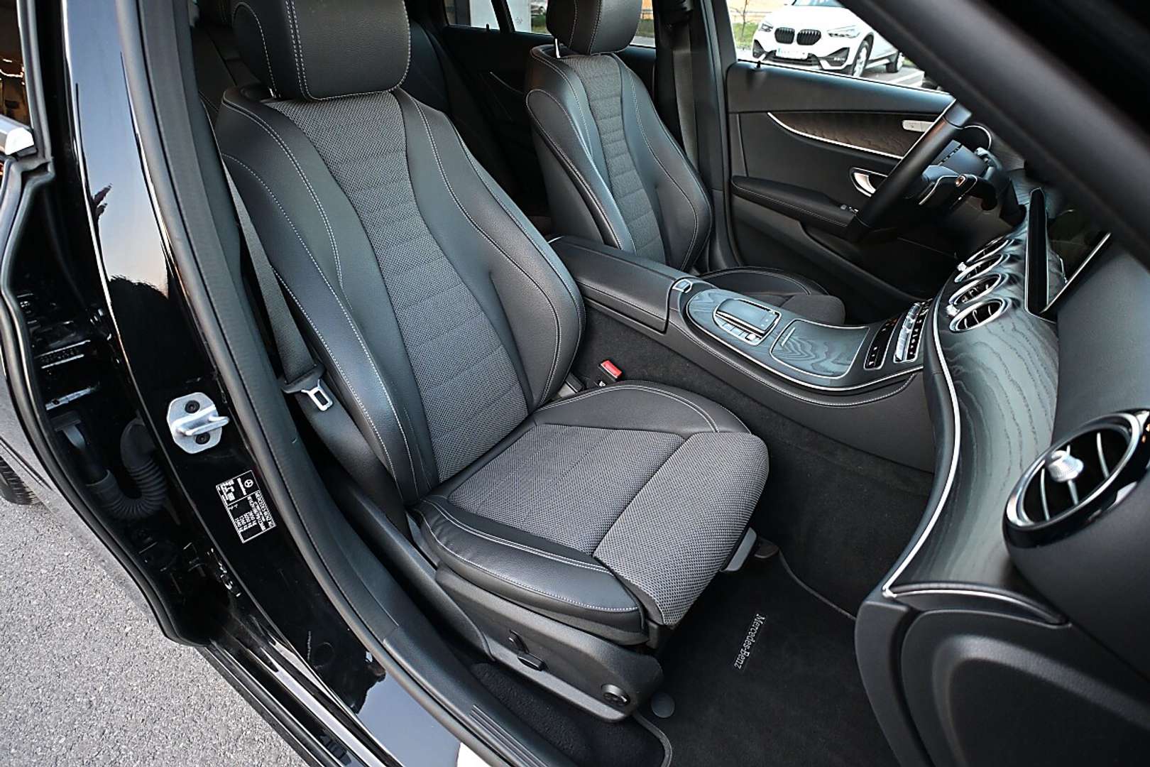 Mercedes Classe E 300 - 2022 - Joinsteer - #7