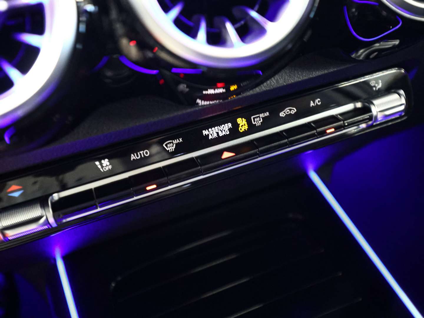 Mercedes GLB 200 AMG Line - 2026 - Joinsteer - #13