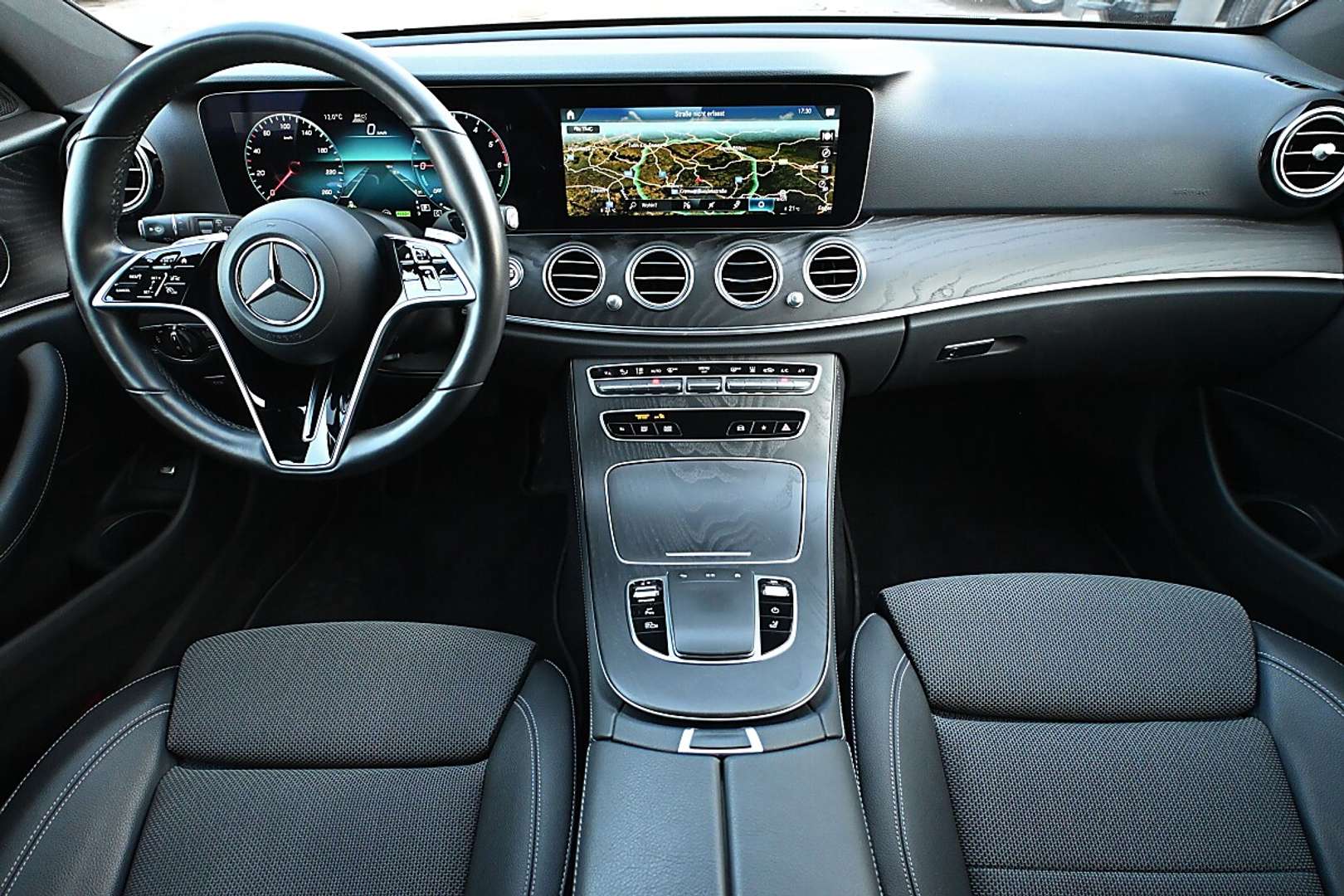 Mercedes Classe E 300 - 2022 - Joinsteer - #10