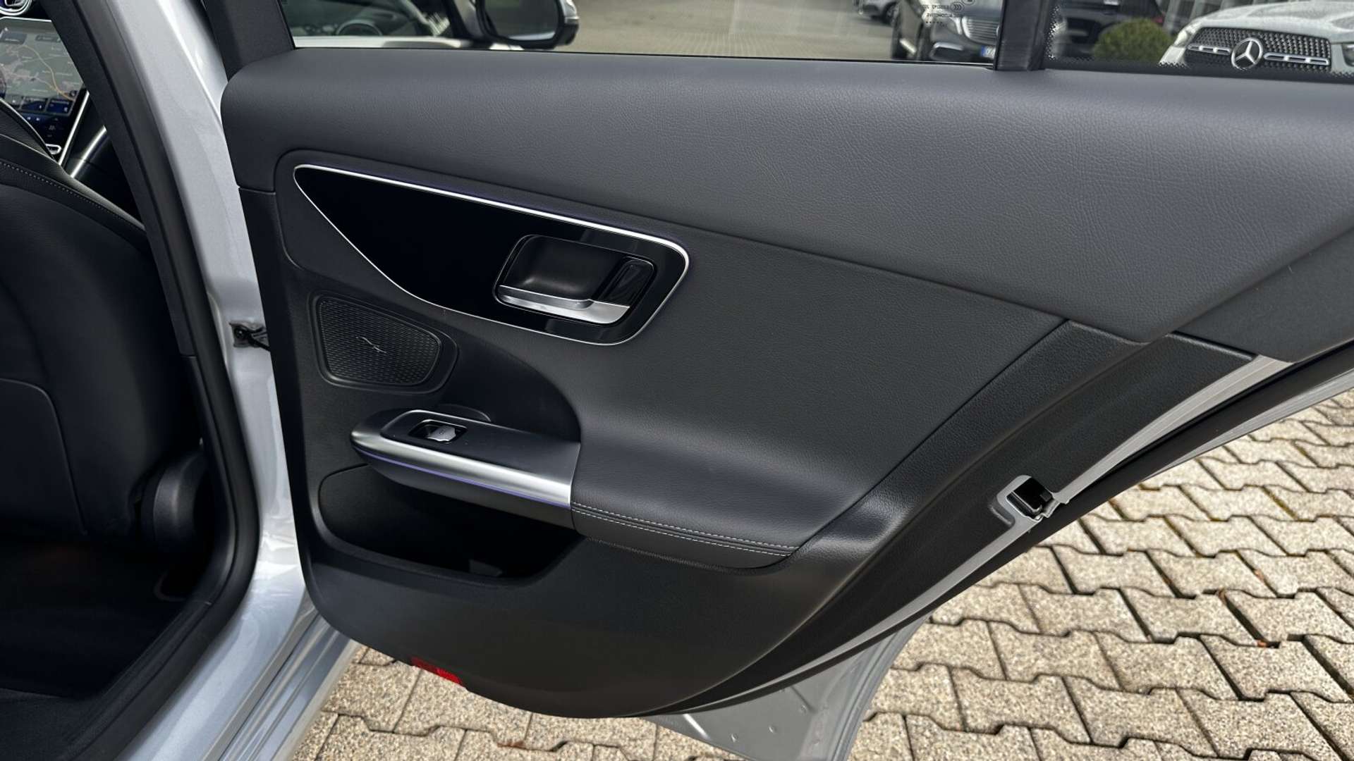 Mercedes Classe C 300 Avantgarde - 2024 - Joinsteer - #27