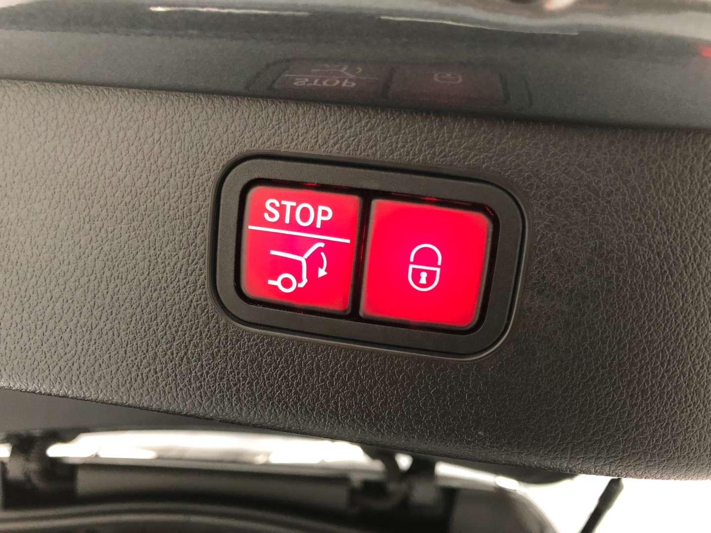 Mercedes Classe C 200 LUXURY - 2023 - Joinsteer - #25