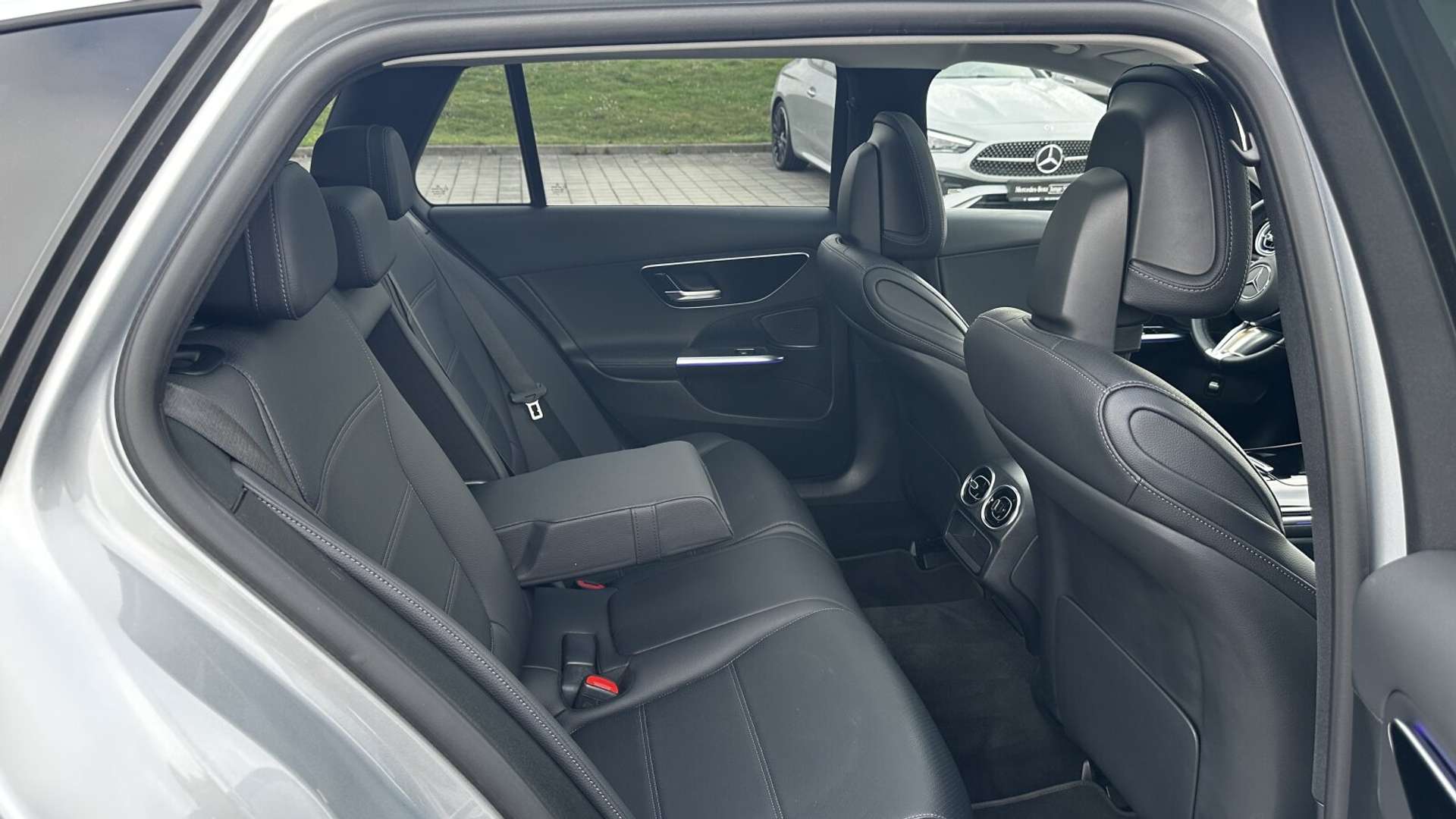 Mercedes Classe C 300 Avantgarde - 2024 - Joinsteer - #29