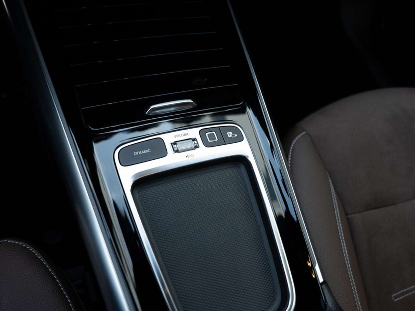 Mercedes GLA 220 AMG Line - 2025 - Joinsteer - #16