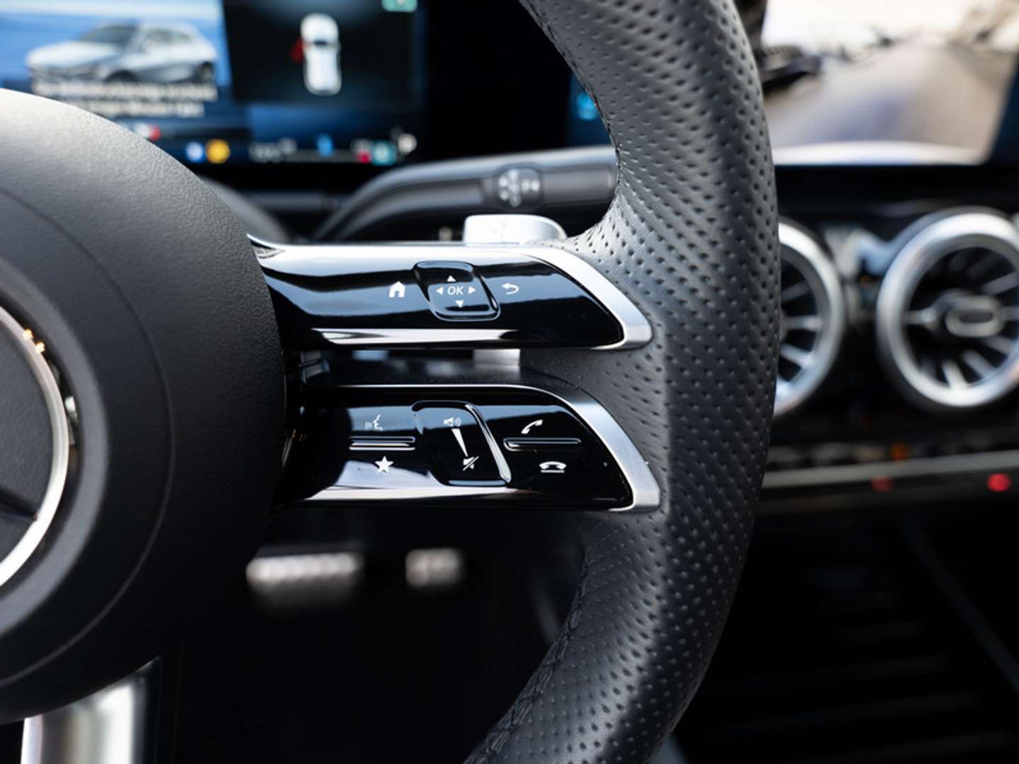 Mercedes GLA 220 AMG Line - 2025 - Joinsteer - #17