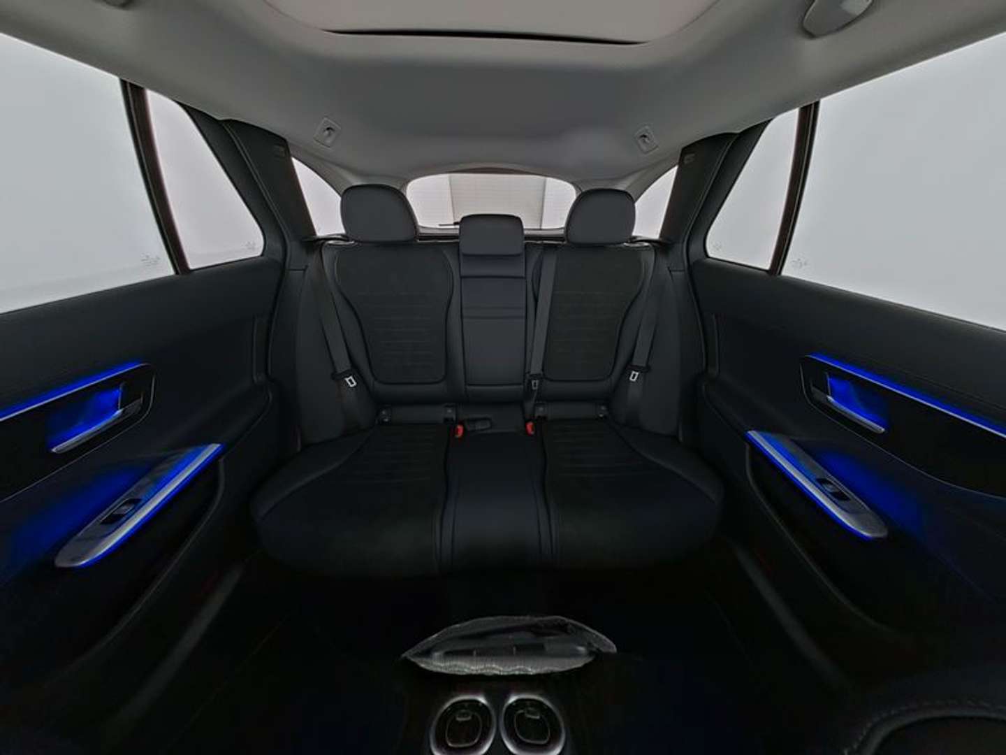 Mercedes Classe C 200 Night Edition - 2025 - Joinsteer - #6