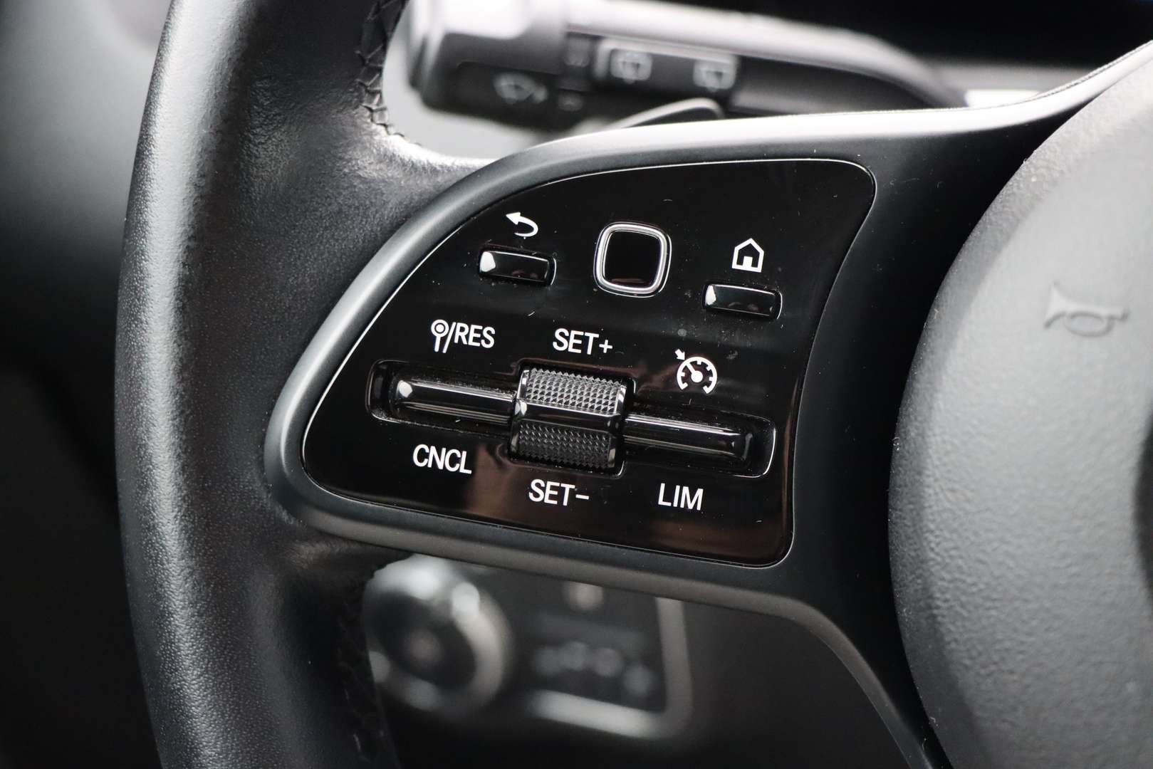 Mercedes GLB 200 - 2022 - Joinsteer - #25