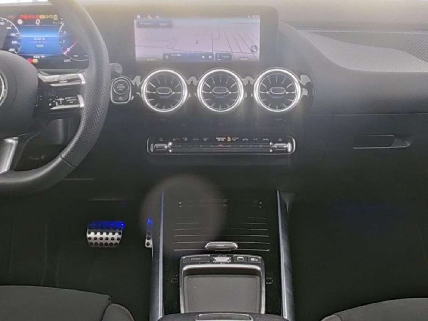 Mercedes GLA 180 AMG Line - 2025 - Joinsteer - #6