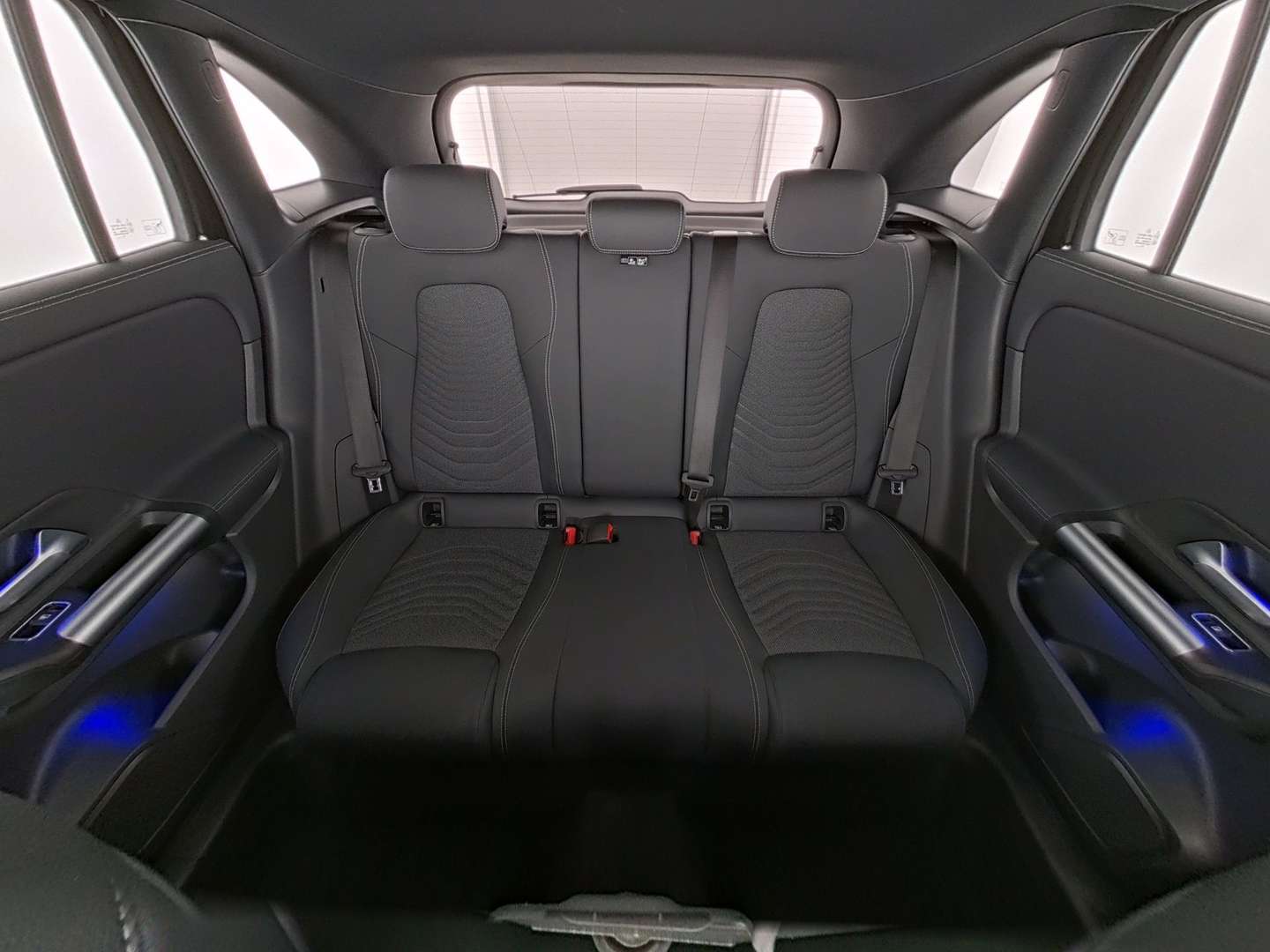 Mercedes GLA 220 Night Edition - 2024 - Joinsteer - #16