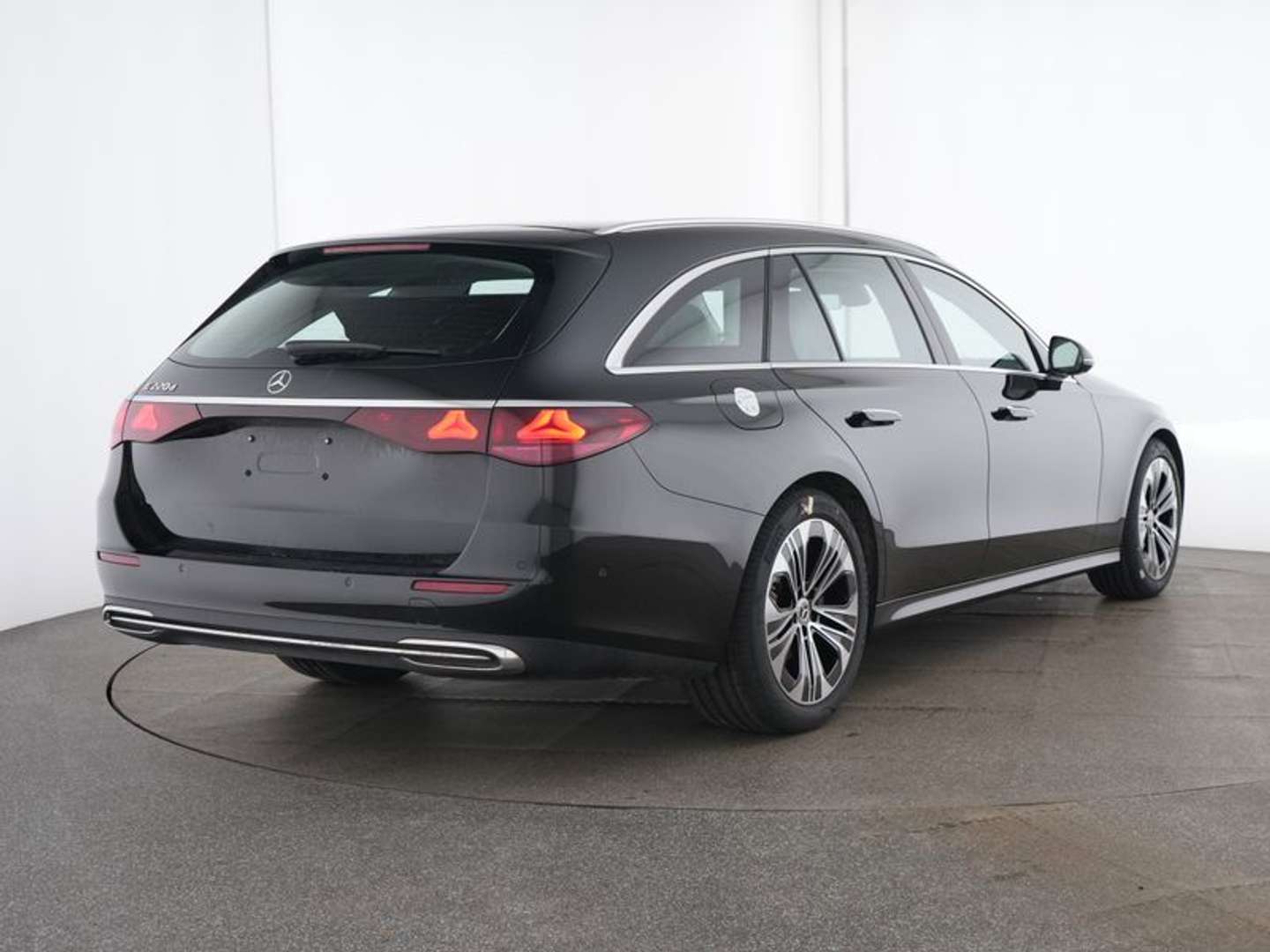 Mercedes Classe E 220 Avantgarde - 2025 - Joinsteer - #1