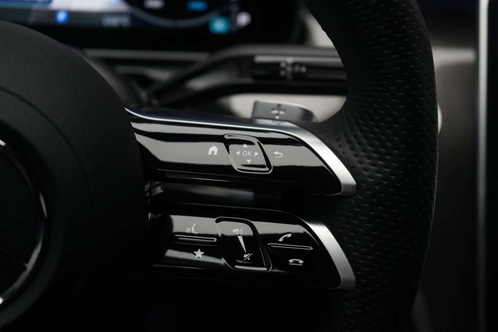 Mercedes Classe C 300 AMG Line - 2023 - Joinsteer - #17