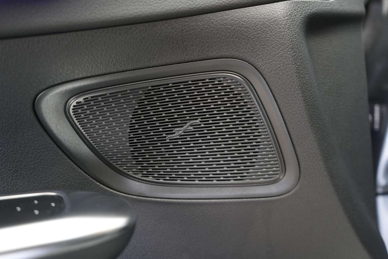 Mercedes Classe C C 220 Avantgarde - 2023 - Joinsteer - #25