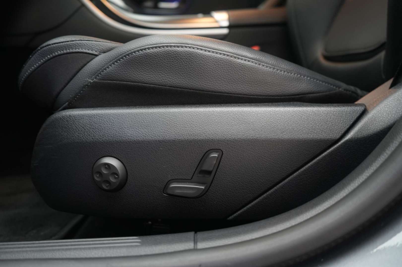 Mercedes Classe C C 220 Avantgarde - 2023 - Joinsteer - #27