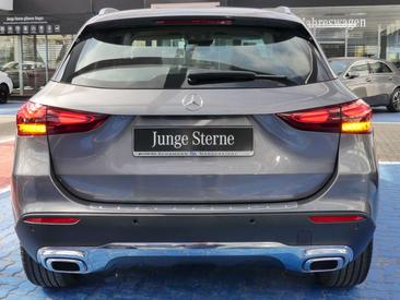 Mercedes GLA 180 Progressive — photo 4