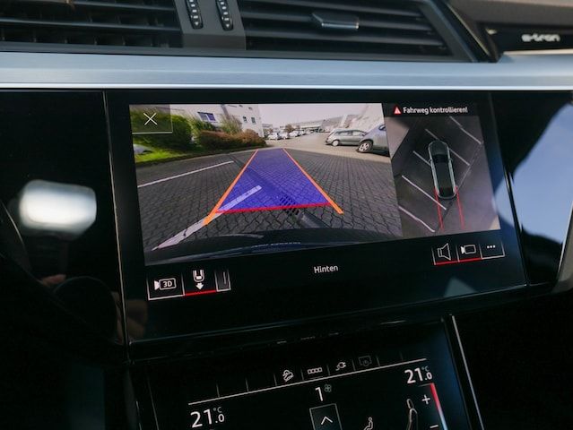 Audi Q8 Sportback E-tron Advanced 50 E-tron Quattro - 2023 - Joinsteer - #7