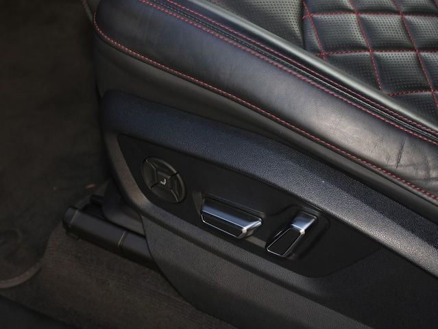 Audi Q8 Competition Plus 55 TFSI Quattro Tiptronic - 2023 - Joinsteer - #9