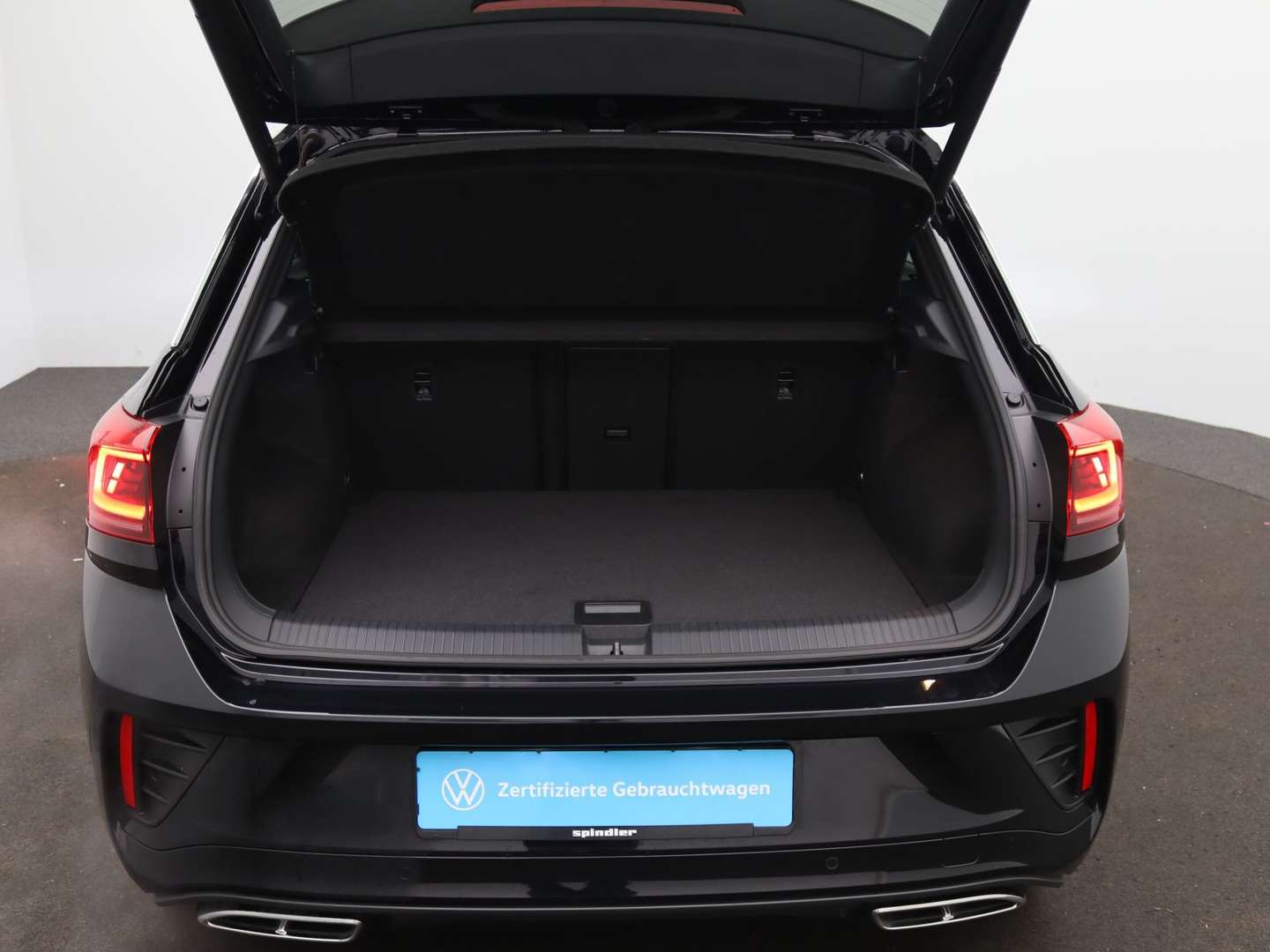 Volkswagen T-Roc R-Line - 2024 - Joinsteer - #6