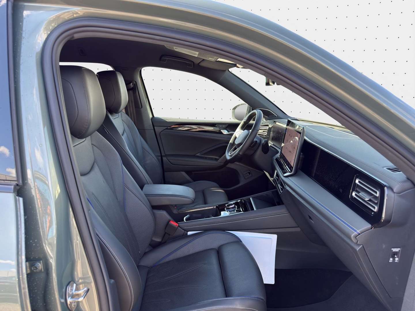 Volkswagen TIGUAN ETSI R-Line - 2024 - Joinsteer - #4