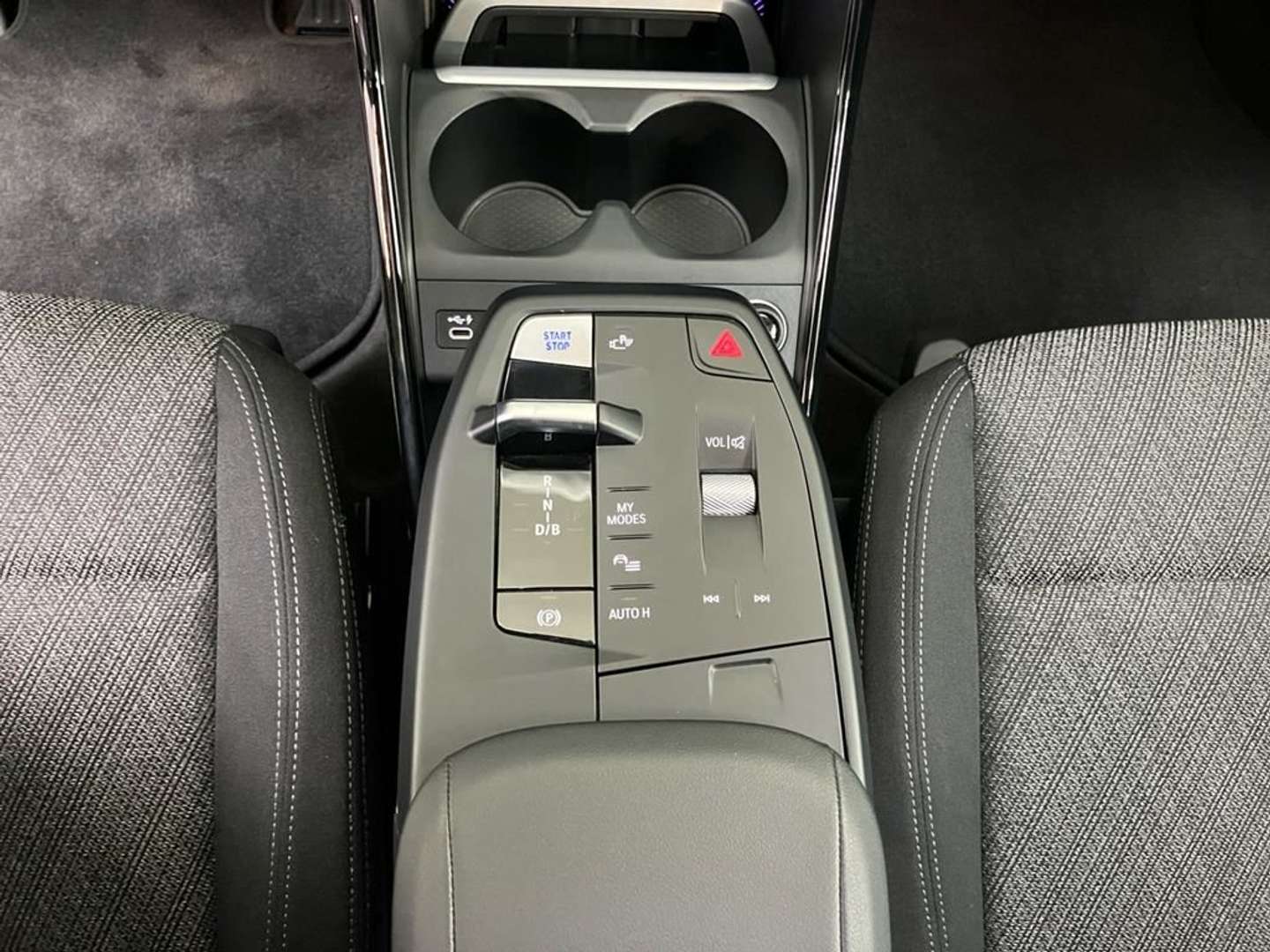 BMW IX1 - 2023 - Joinsteer - #9