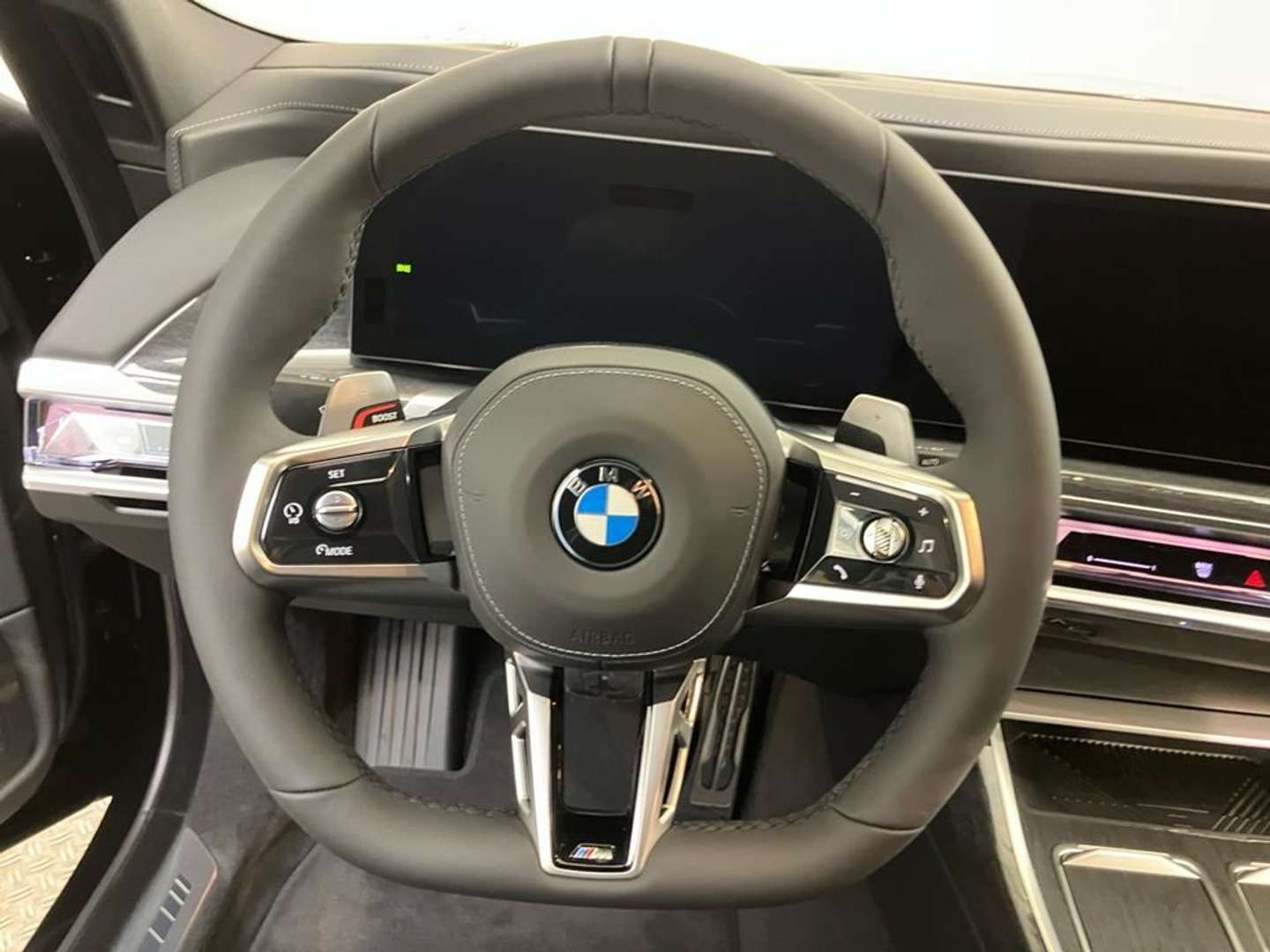 BMW 740 M Sport - 2025 - Joinsteer - #20