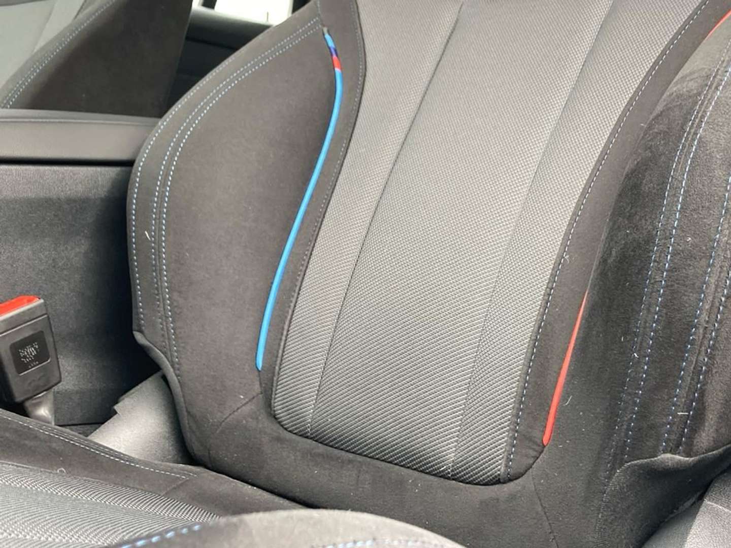 BMW 318 M Sport - 2025 - Joinsteer - #5
