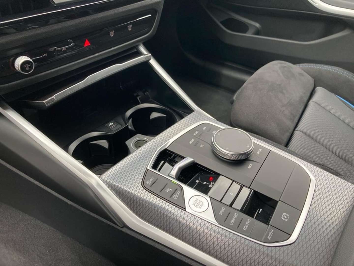 BMW 318 M Sport - 2025 - Joinsteer - #8