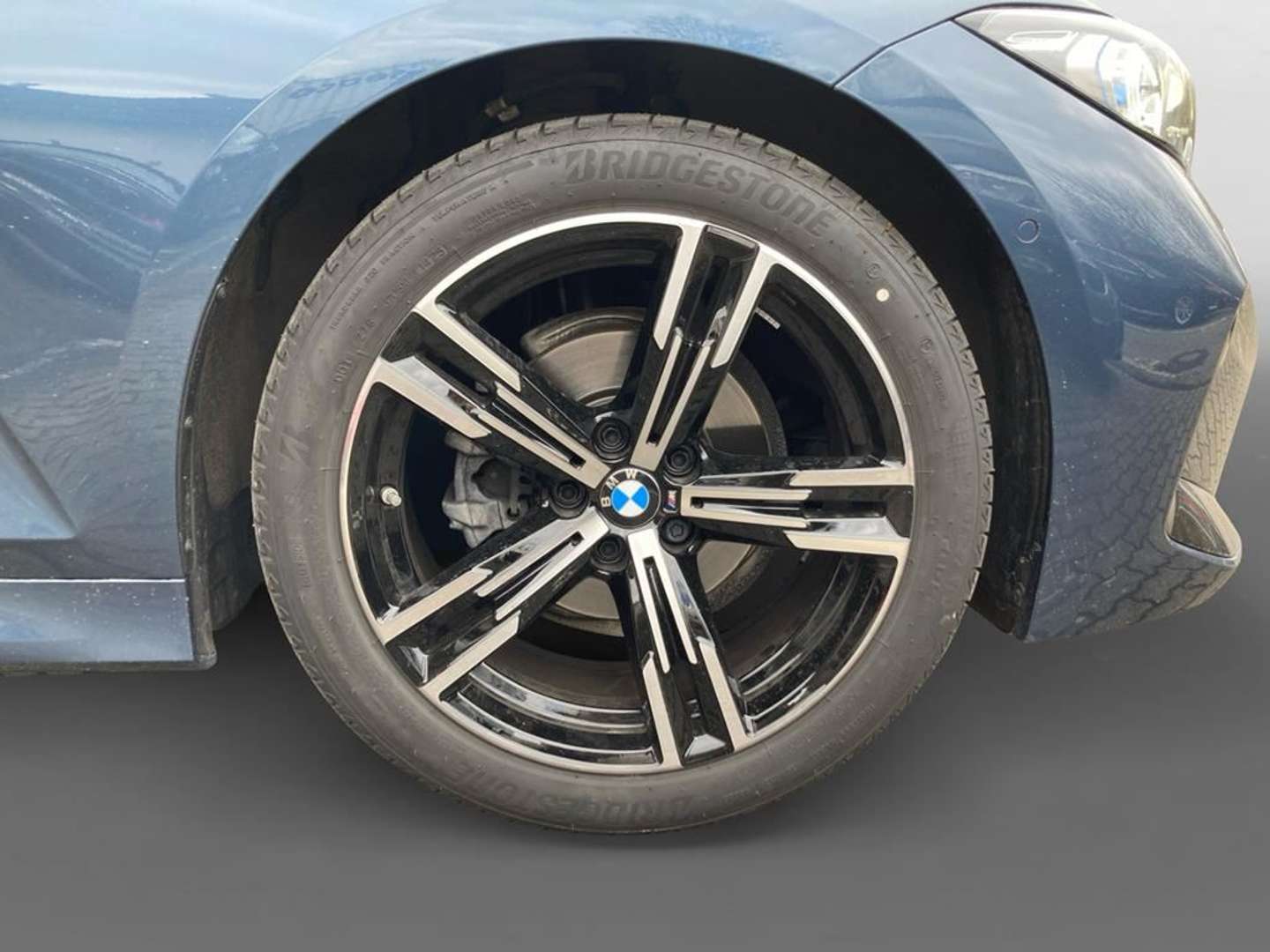 BMW 318 M Sport - 2025 - Joinsteer - #13