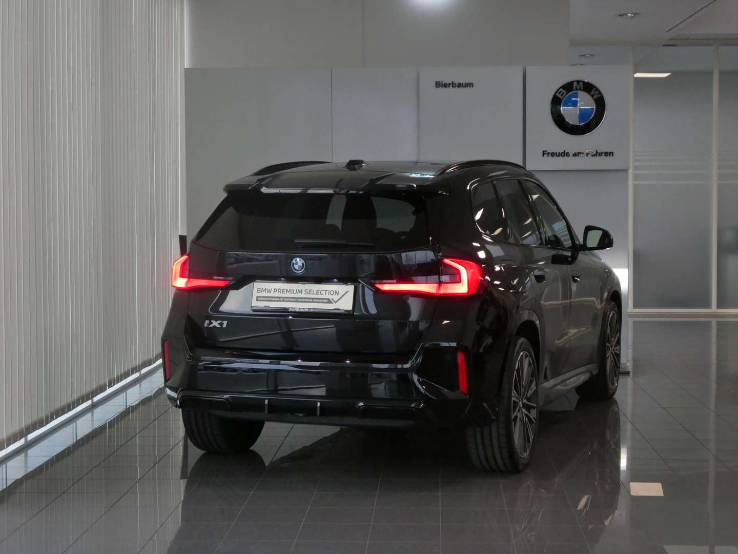 BMW IX1 EDrive20 - 2026 - Joinsteer - #6