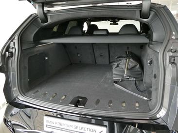 BMW XM 50e — photo 6