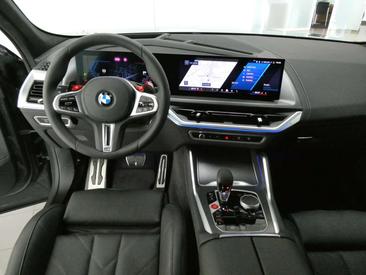BMW XM 50e — photo 15