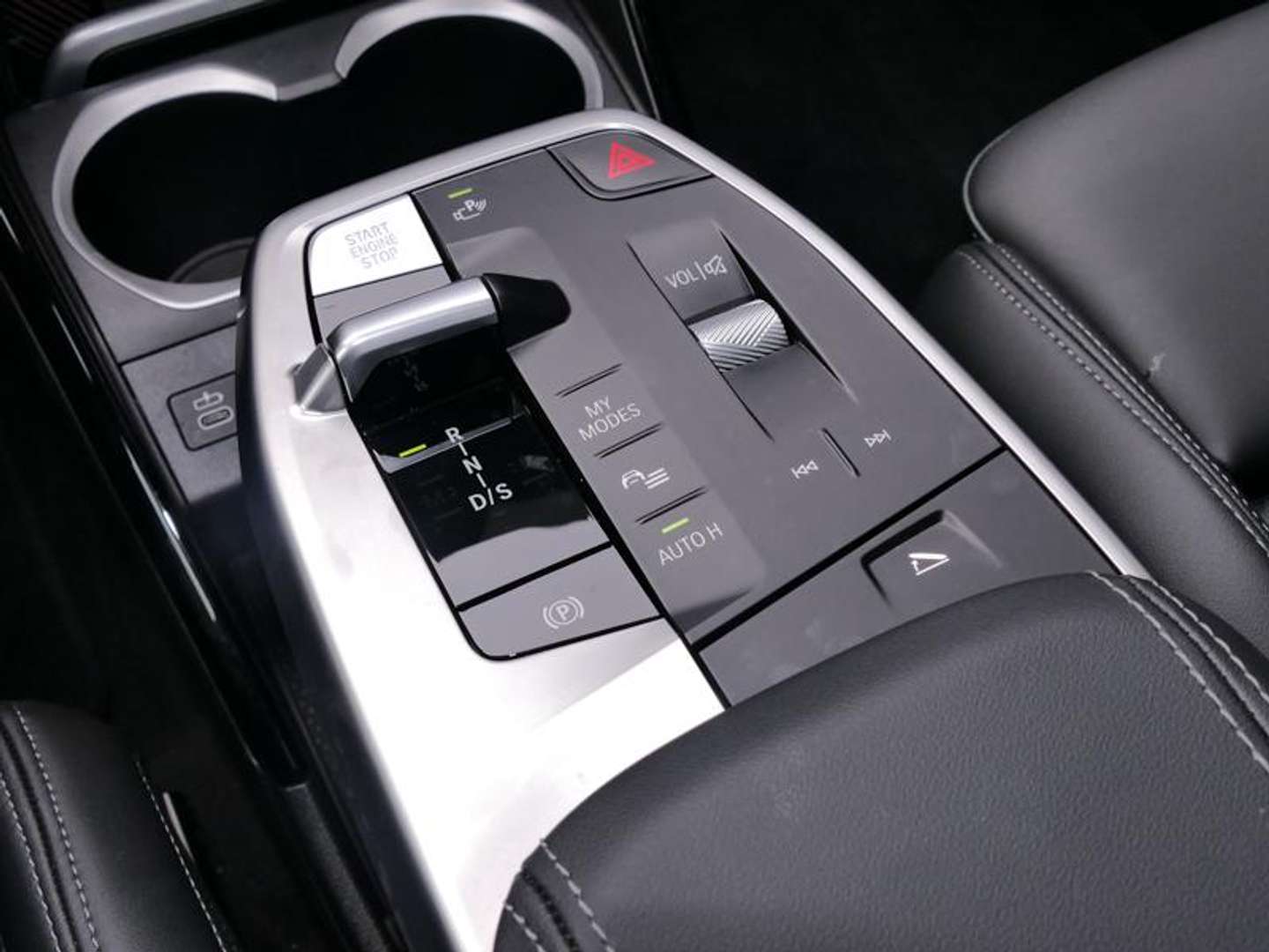 BMW X1 Sport 20i SDrive - 2025 - Joinsteer - #26